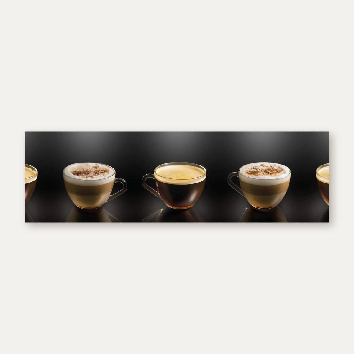 Küchenrückwand Kaffeespezialitäten in Gläsern