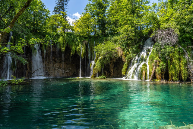 Waschbeckenrückwand Plitvicer Seen mit Wasserfall