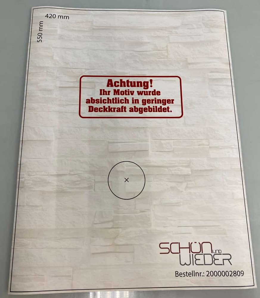 Mit der Vorab Schablone die Maße und Lagen der Aussparungen der Duschrückwand sichern- hier kannst Du noch alles ausbessern